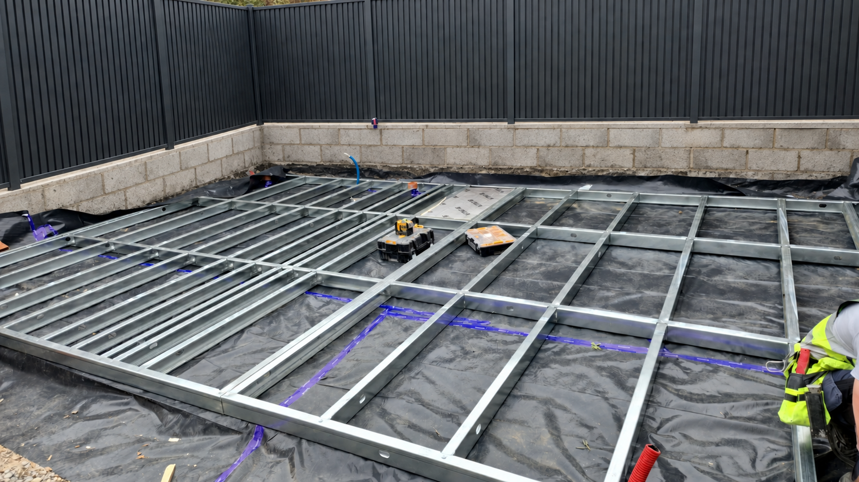 Metal floor frame